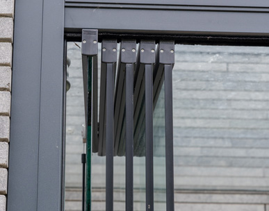 glazen-wanden_koudekerker-ad-rijn_metalura_07