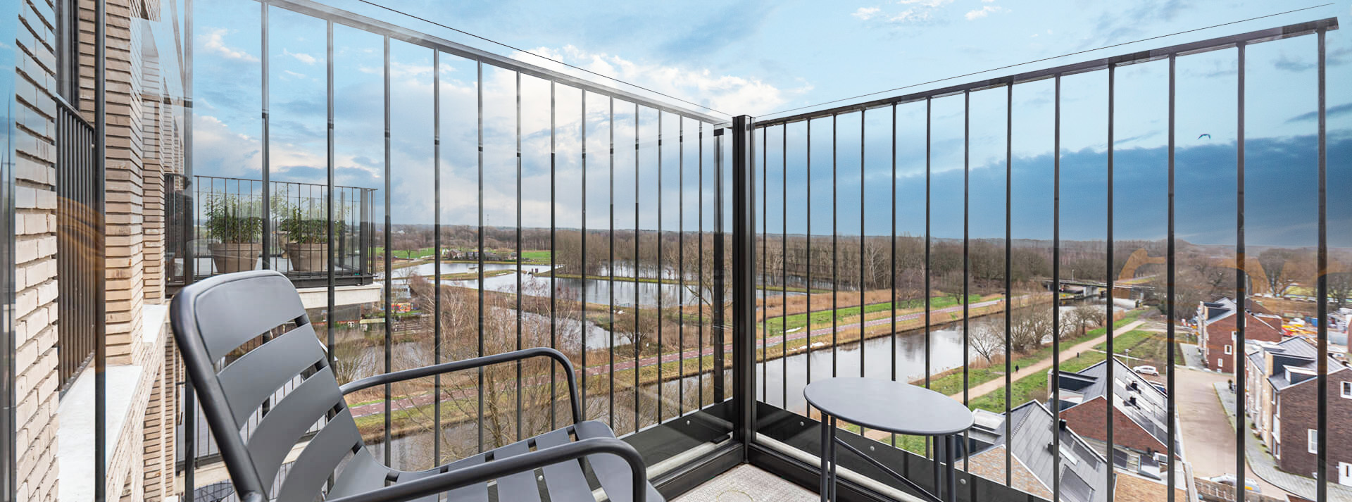 luchthaven Het beste Jabeth Wilson Glazen Windscherm Balkon | Metalura Balkonbeglazing