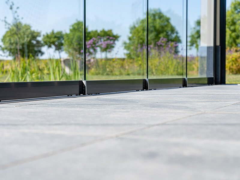 glazen-schuifwanden-lewedorp-metalura-slider-1