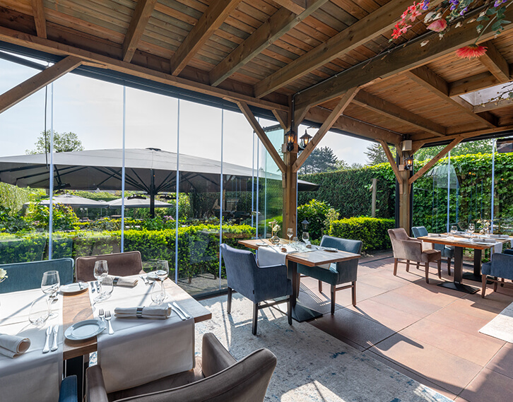 Glazen wand Restaurant de Wachter