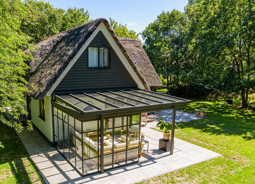 Metalura-tuinkamer-deluxe-wanden-weekend-detail02