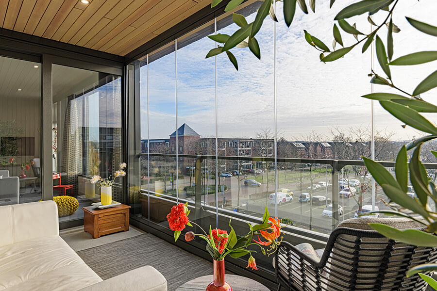 wintercomfort-op-elk-balkon-metalura