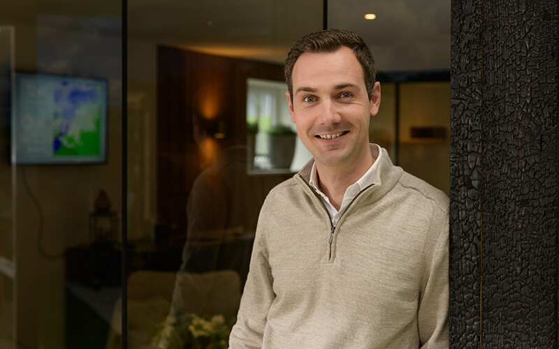 Verkoopadviseur glazen windschermen